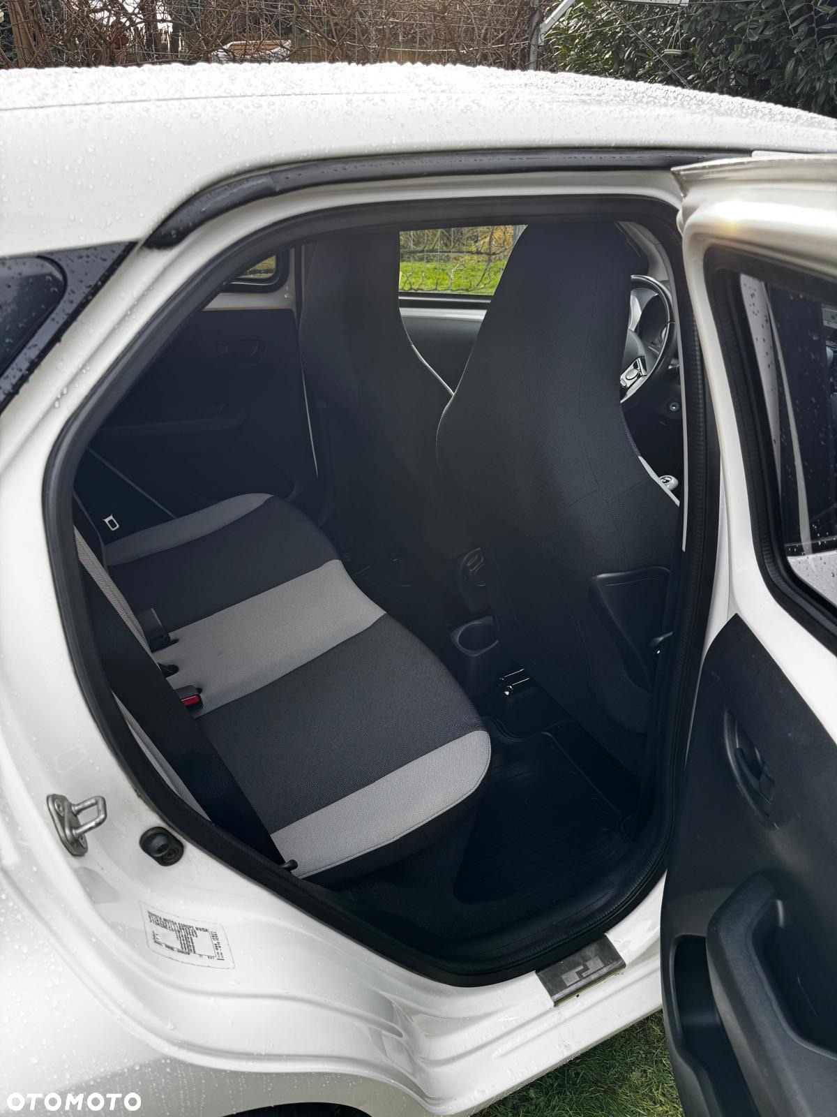 Toyota Aygo 1.0 VVT-i Sprint EU6 - 8