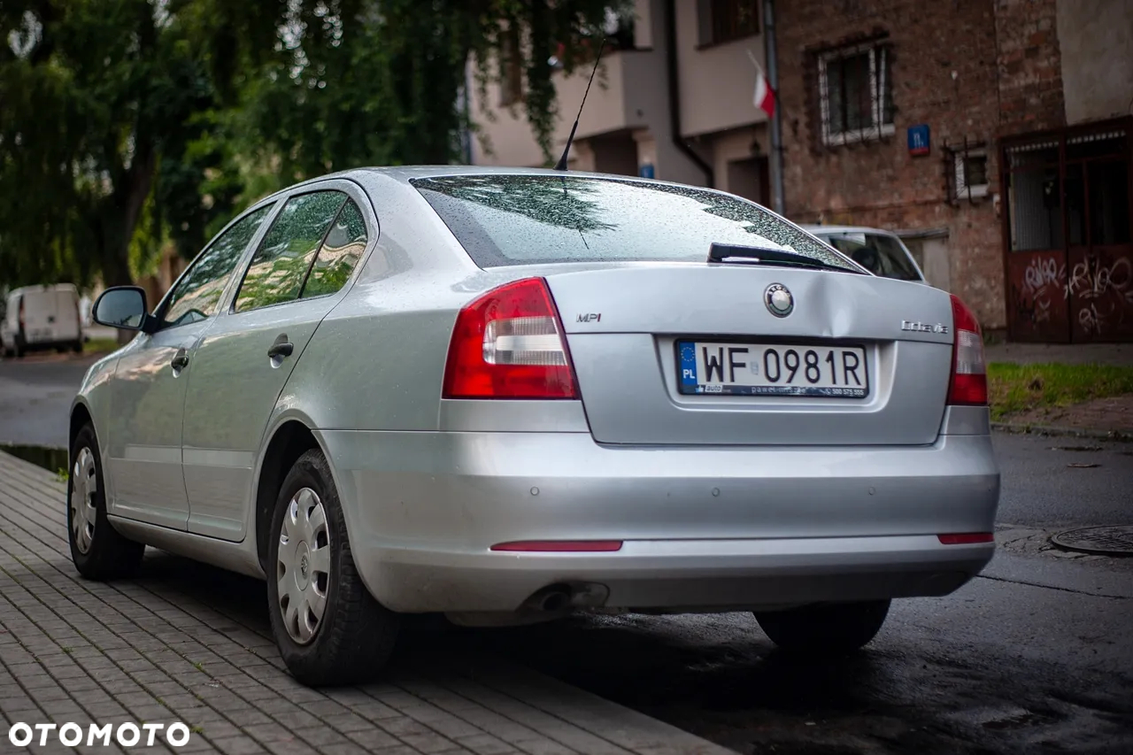 Skoda Octavia 1.6 Classic - 5