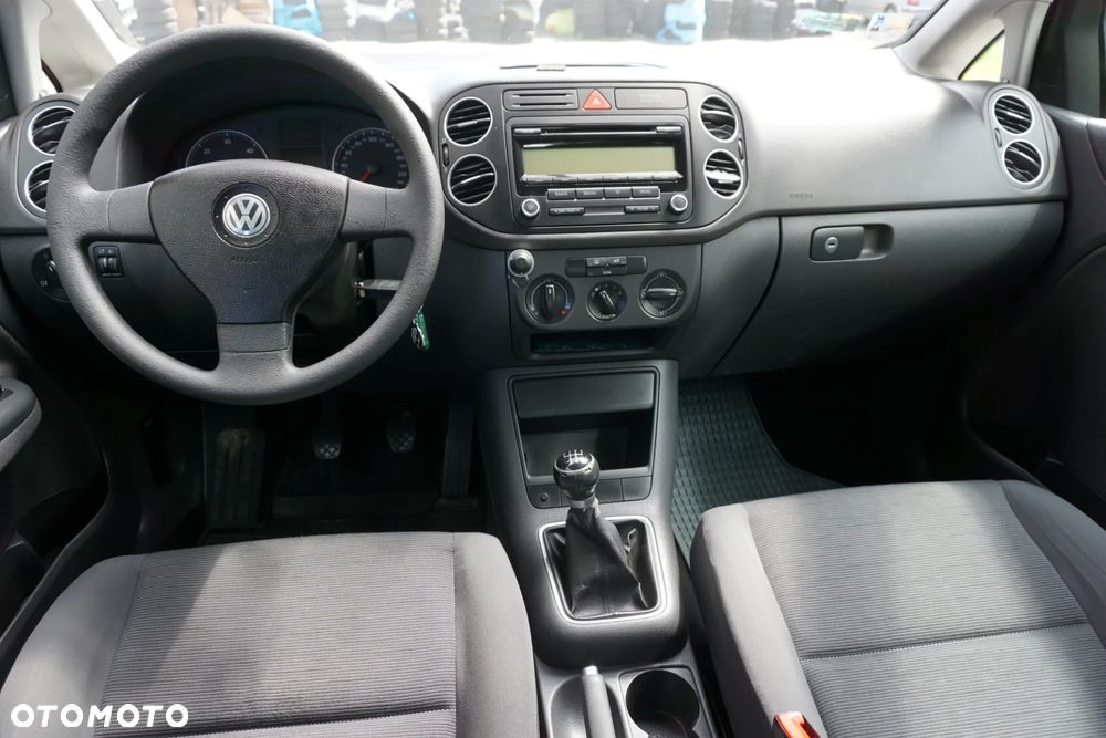 Volkswagen Golf Plus 1.9 TDI Trendline - 12