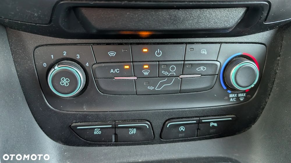 Ford TRANSIT CONNECT - 14