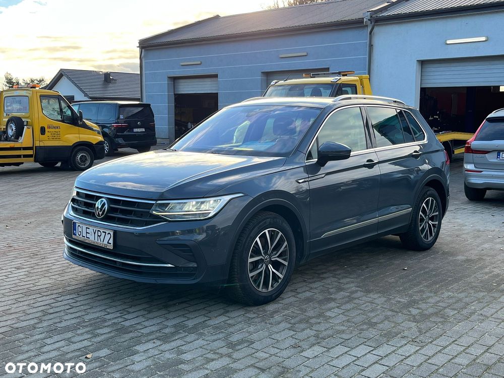 Volkswagen Tiguan 1.5 TSI EVO Comfortline DSG - 2
