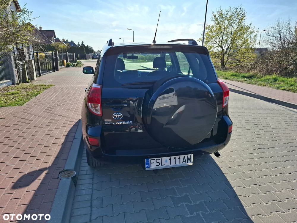 Toyota RAV4 2.0 VVT-i Premium - 13