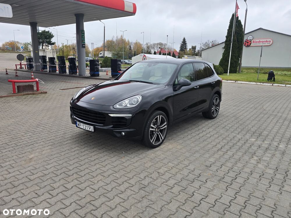 Porsche Cayenne - 2