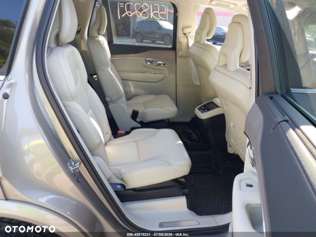 Volvo XC 90 - 10