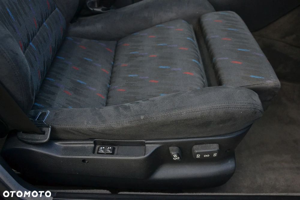 BMW Seria 5 - 34