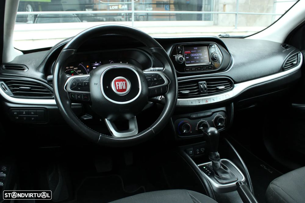 Fiat Tipo Station Wagon 1.6 M-Jet Lounge DCT - 13