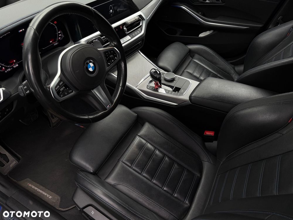 BMW Seria 3 320d xDrive M Sport - 8