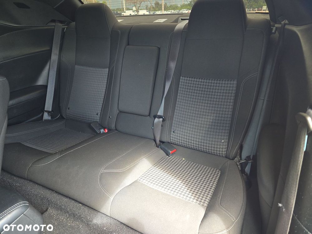 Dodge Challenger 3.6 SXT - 13