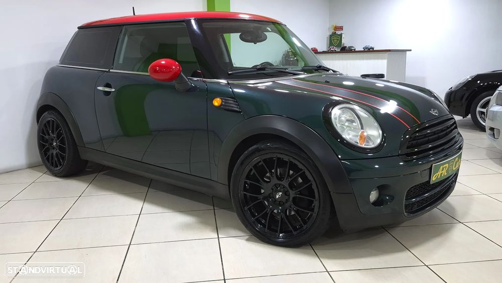 MINI 3 Portas Cooper D - 3