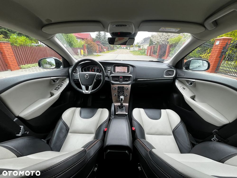 Volvo V40 Cross Country D3 Drive-E SCR Summum - 21