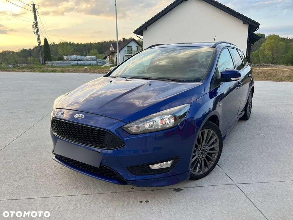 Ford Focus - 4