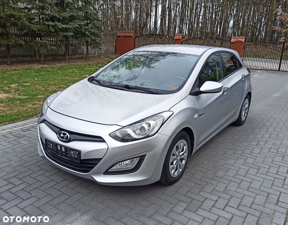 Hyundai i30 1.6 GDI Comfort - 12