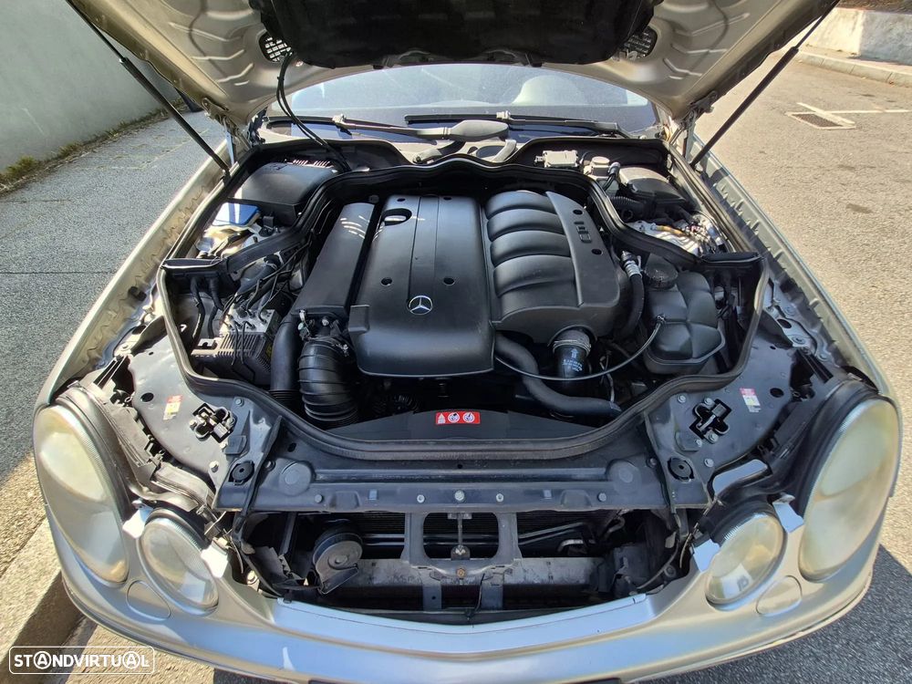 Mercedes-Benz E 220 CDi Avantgarde Aut. - 13