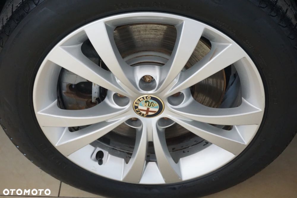 Alfa Romeo Giulietta 2.0 JTDM 16V - 12