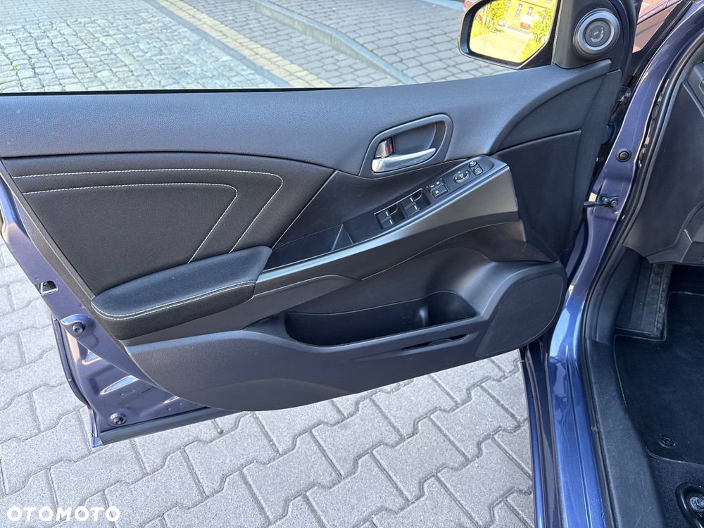 Honda Civic 1.8 i-VTEC Executive Black Edition - 18