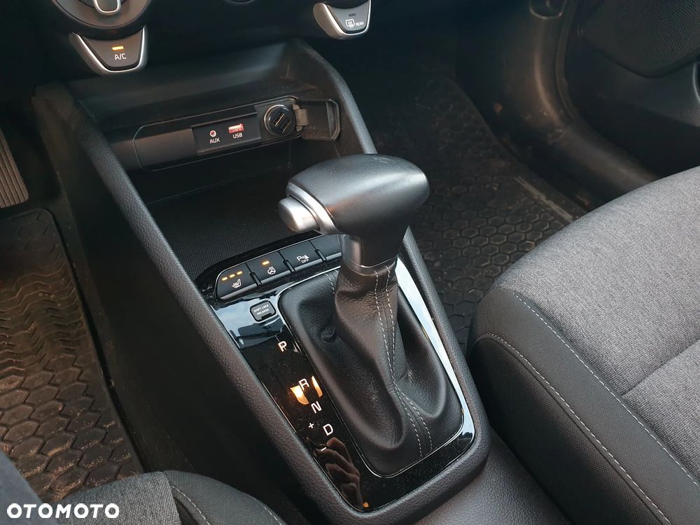 Kia Stonic 1.4 M - 7