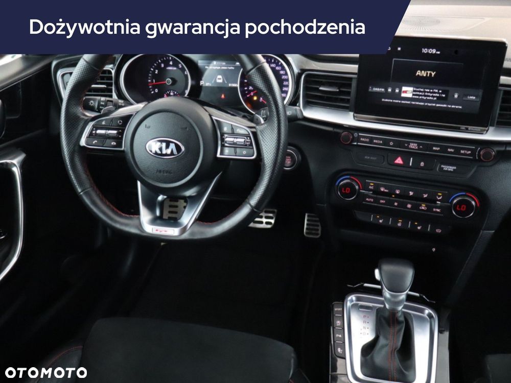 Kia ProCeed - 9