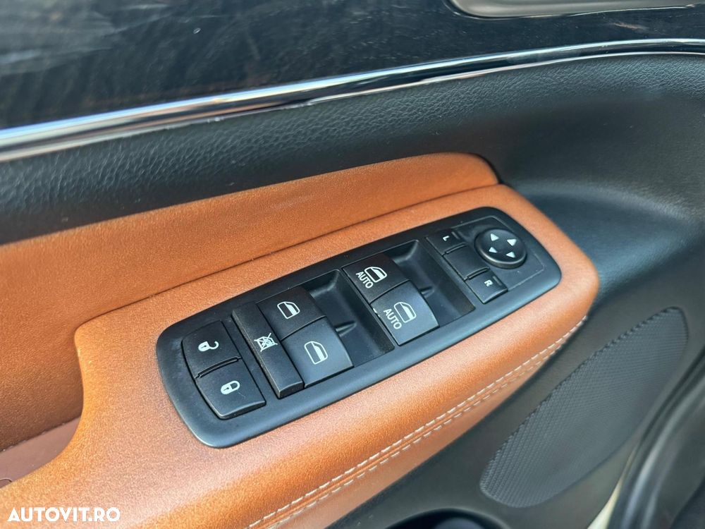 Jeep Grand Cherokee 3.6 V6 Overland - 22