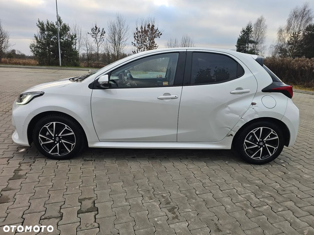 Toyota Yaris Hybrid 1.5 Style - 8