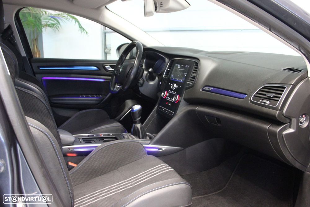 Renault Mégane Sport Tourer 1.5 dCi GT Line - 11