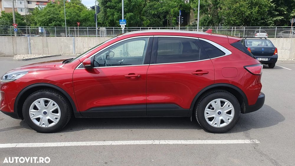 Ford Kuga 1.5 EcoBoost FWD Trend - 4