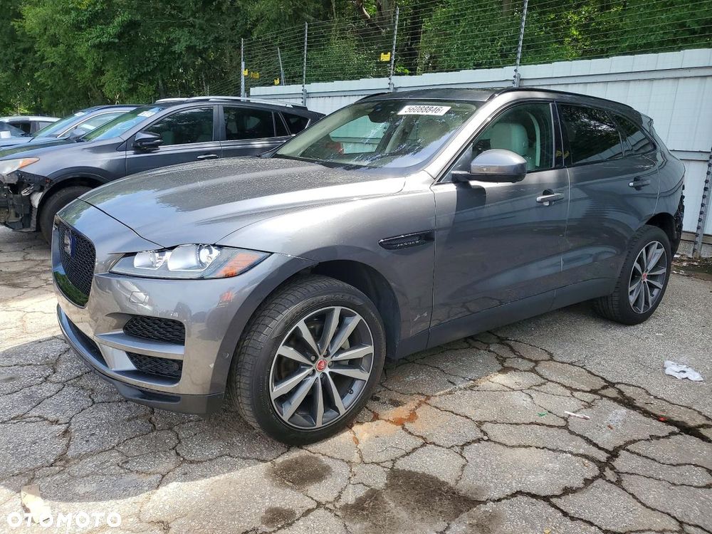 Jaguar F-Pace 2.0 i4P AWD Prestige - 2