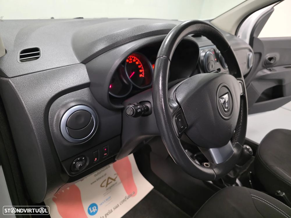 Dacia Lodgy TCe 115 Stepway - 49