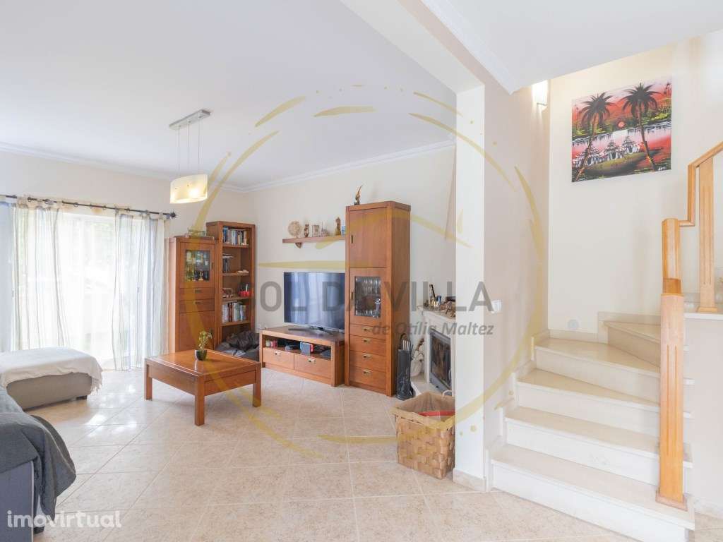 Moradia Geminada T3 - Quinta do Conde - 408.000€ - Grande imagem: 3/46
