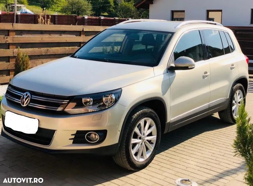 Volkswagen Tiguan 2.0 TDI 4Motion DSG Sport & Style - 6