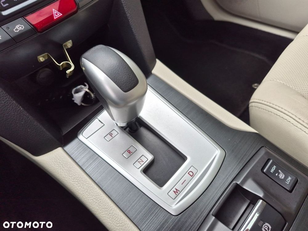 Subaru Outback - 19