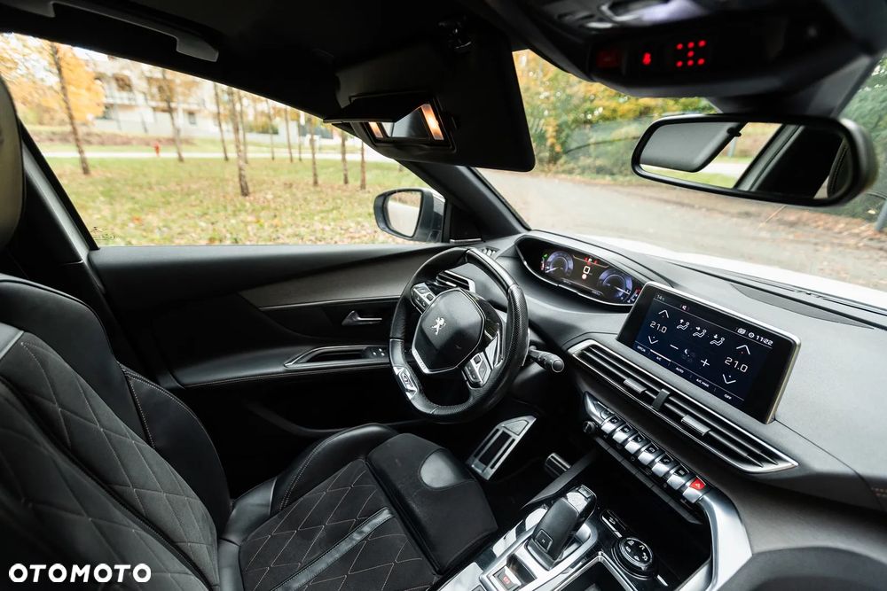 Peugeot 5008 2.0 BlueHDI GT S&S EAT8 - 17