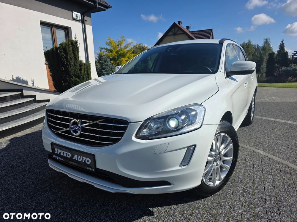 Volvo XC 60 D4 AWD Geartronic Momentum - 1