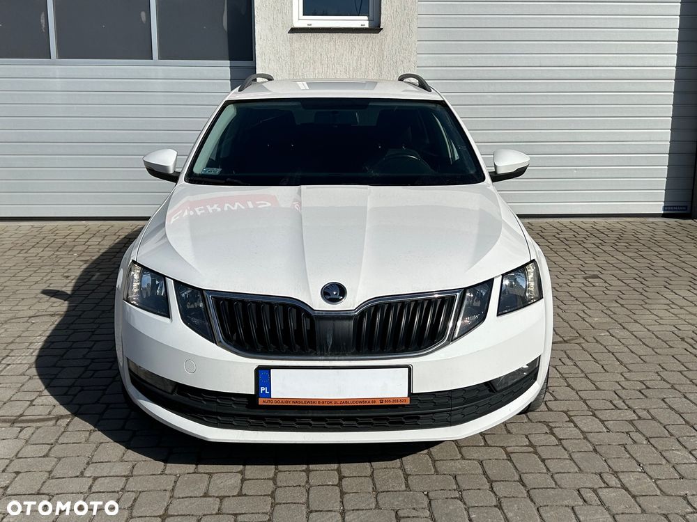 Skoda Octavia 1.6 TDI SCR Active - 9