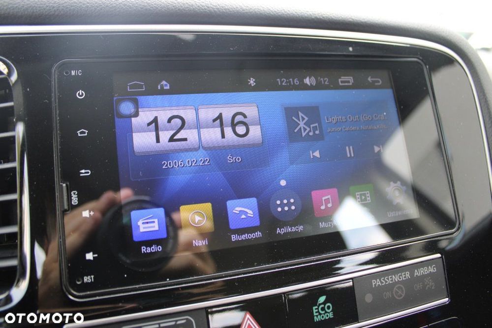 Mitsubishi Outlander - 36