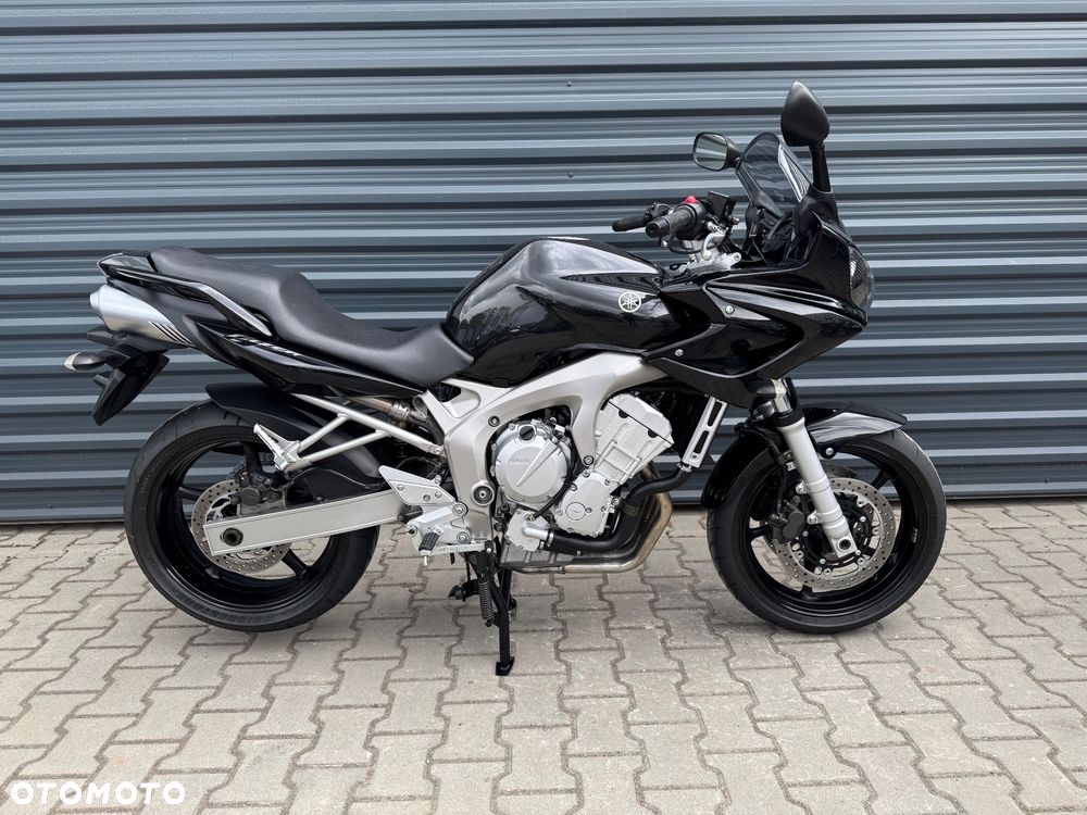 Yamaha FZ6 - 2
