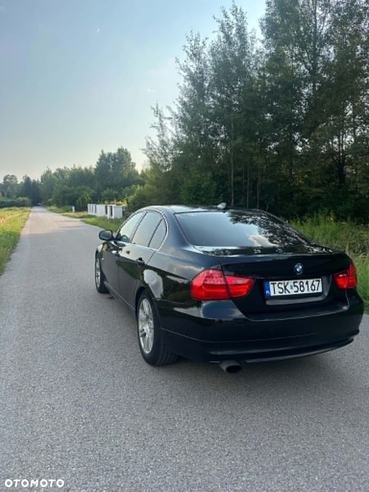 BMW Seria 3 318i - 6