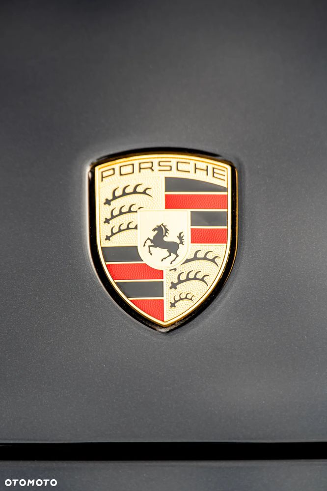 Porsche Panamera 4 Platinum Edition - 7