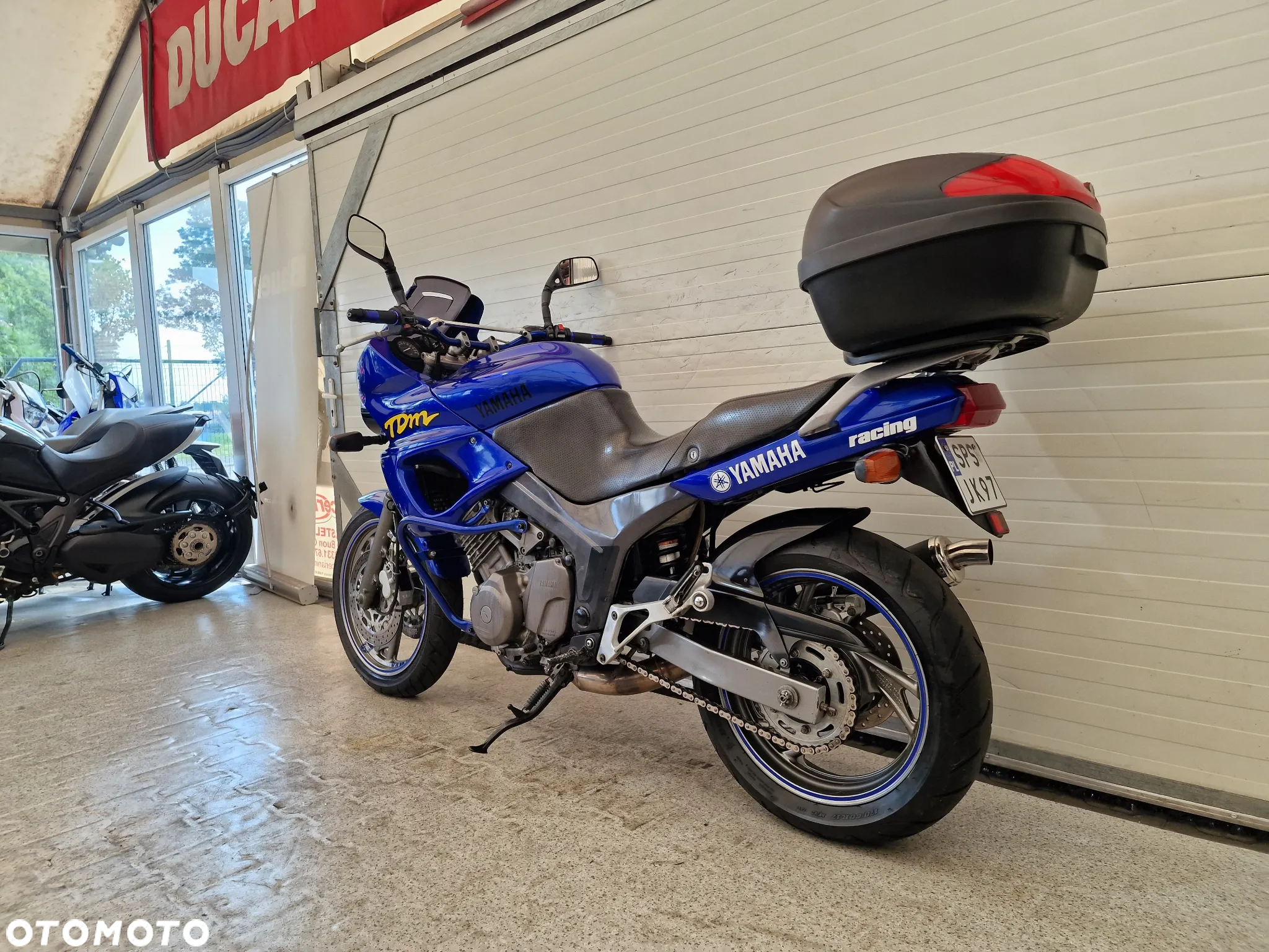 Yamaha TDM - 5