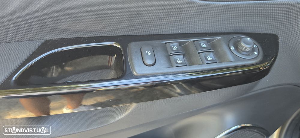 Renault Captur ENERGY TCe 120 EDC Dynamique - 32