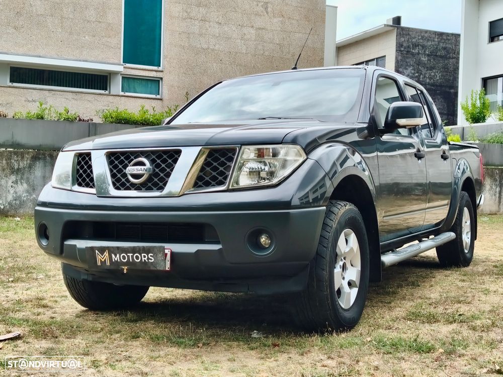 Nissan Navara 2.5 dCi CD LE - 1