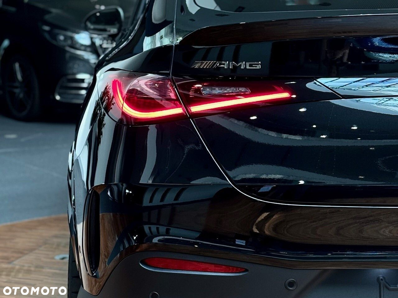 Mercedes-Benz GLC - 7