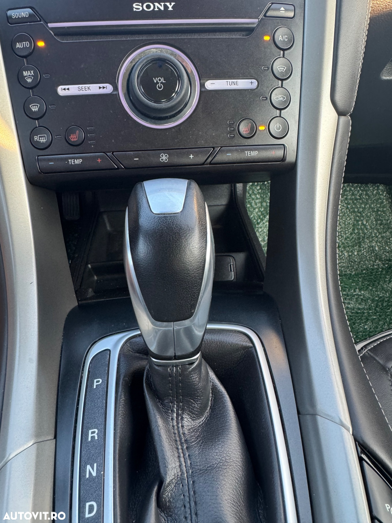 Ford Mondeo 2.0 TDCi Start-Stopp PowerShift-Aut Vignale - 18