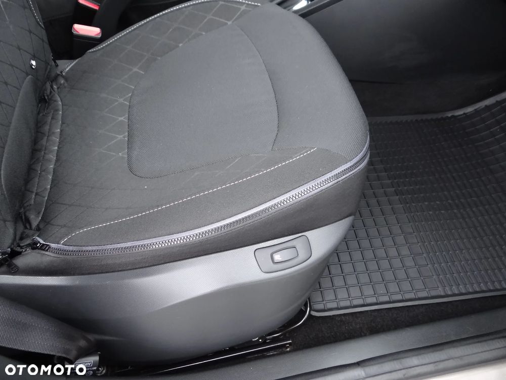 Renault Captur - 10