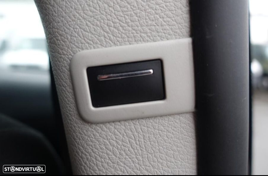 Mercedes-Benz eVito Tourer - 13