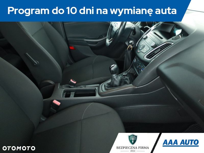 Ford Focus - 9