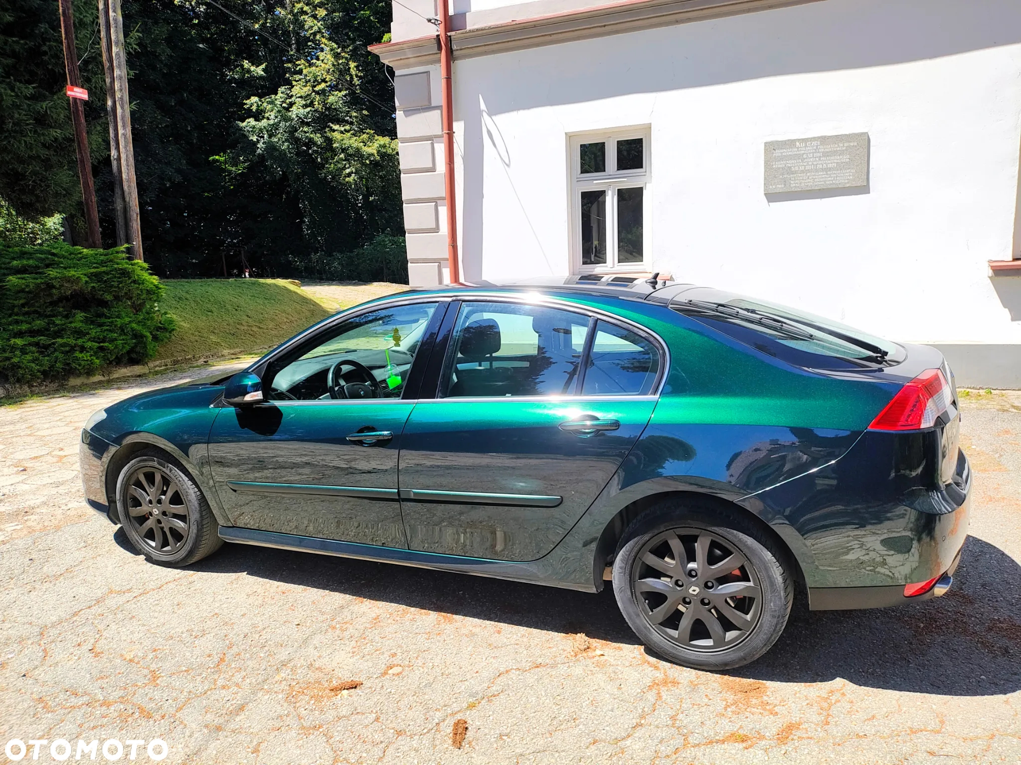 Renault Laguna 2.0 dCi Initiale - 27