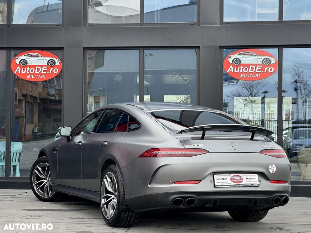 Mercedes-Benz AMG GT - 3
