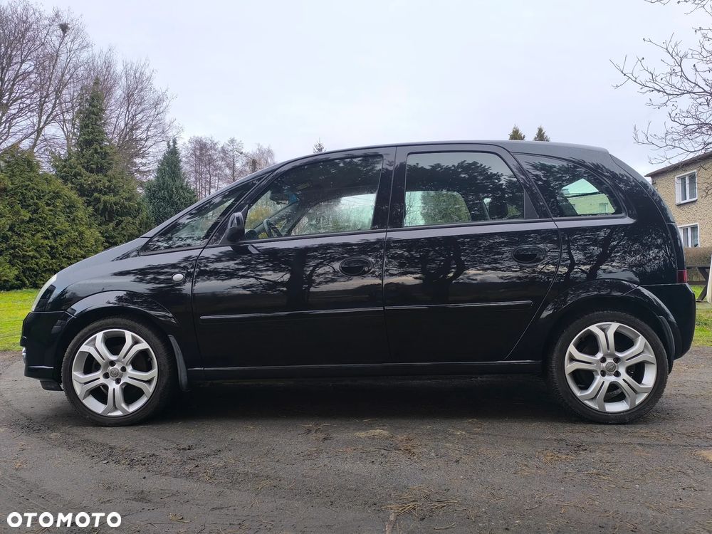 Opel Meriva 1.6 16V - 8