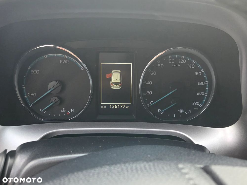 Toyota RAV4 Hybrid Premium 4x4 - 9