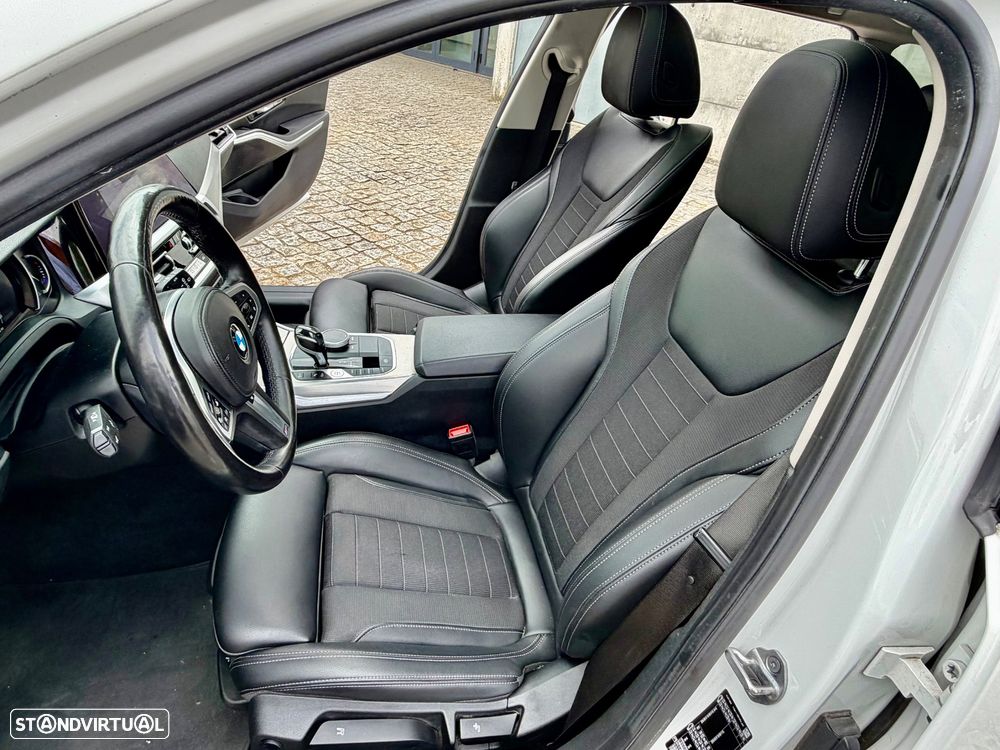 BMW 320 d Pack M Auto - 19